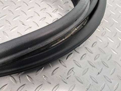 10-13 LAND ROVER RANGE ROVER SPORT REAR RIGHT SIDE DOOR RUBBER SEAL LR026447 OEM