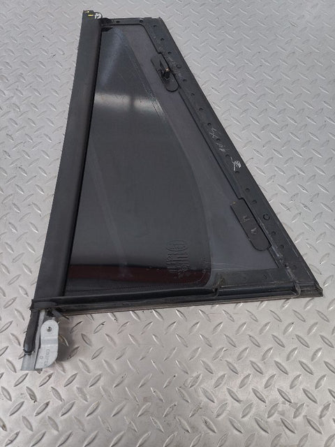 10-13 LAND ROVER RANGE ROVER SPORT REAR RIGHT DOOR CORNER VENT WINDOW GLASS OEM