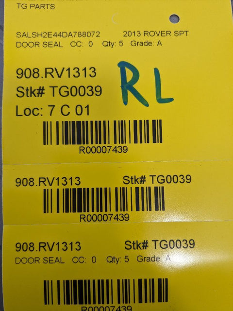 10-13 LAND ROVER RANGE ROVER SPORT REAR LEFT SIDE DOOR RUBBER SEAL LR026447 OEM