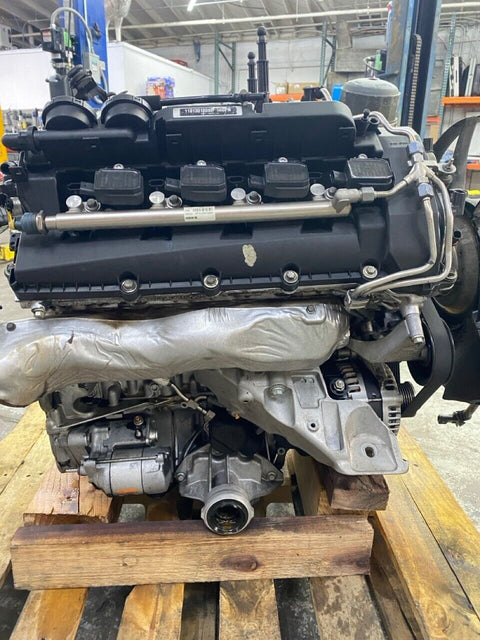 2010 - 2013 Land Rover Range Rover Sport 5.0L Engine V8 LR4 AJ-V8 Gas OEM