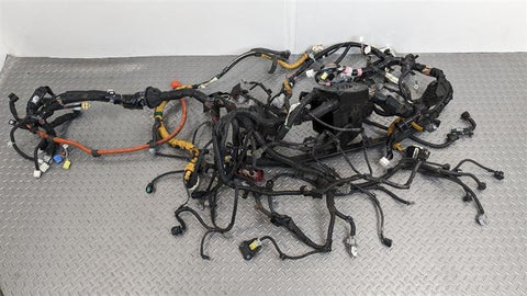 2006-2008 LEXUS RX400H ENGINE FUSE BOX WIRING HARNESS 82817-48620 OEM