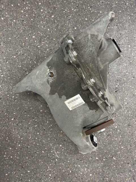 2010-2013 LAND ROVER RANGE ROVER SPORT REAR DIFFERENTIAL CARRIER 7H424W063DC OEM